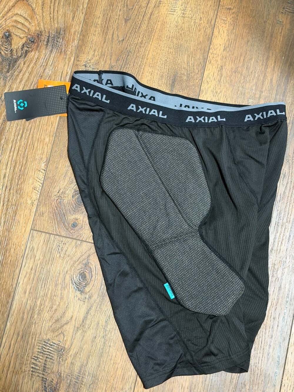 AXIAL Protect Armored Compression Shorts Men's XL